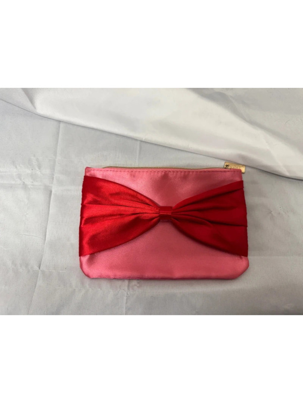 Ipsy makeup bag